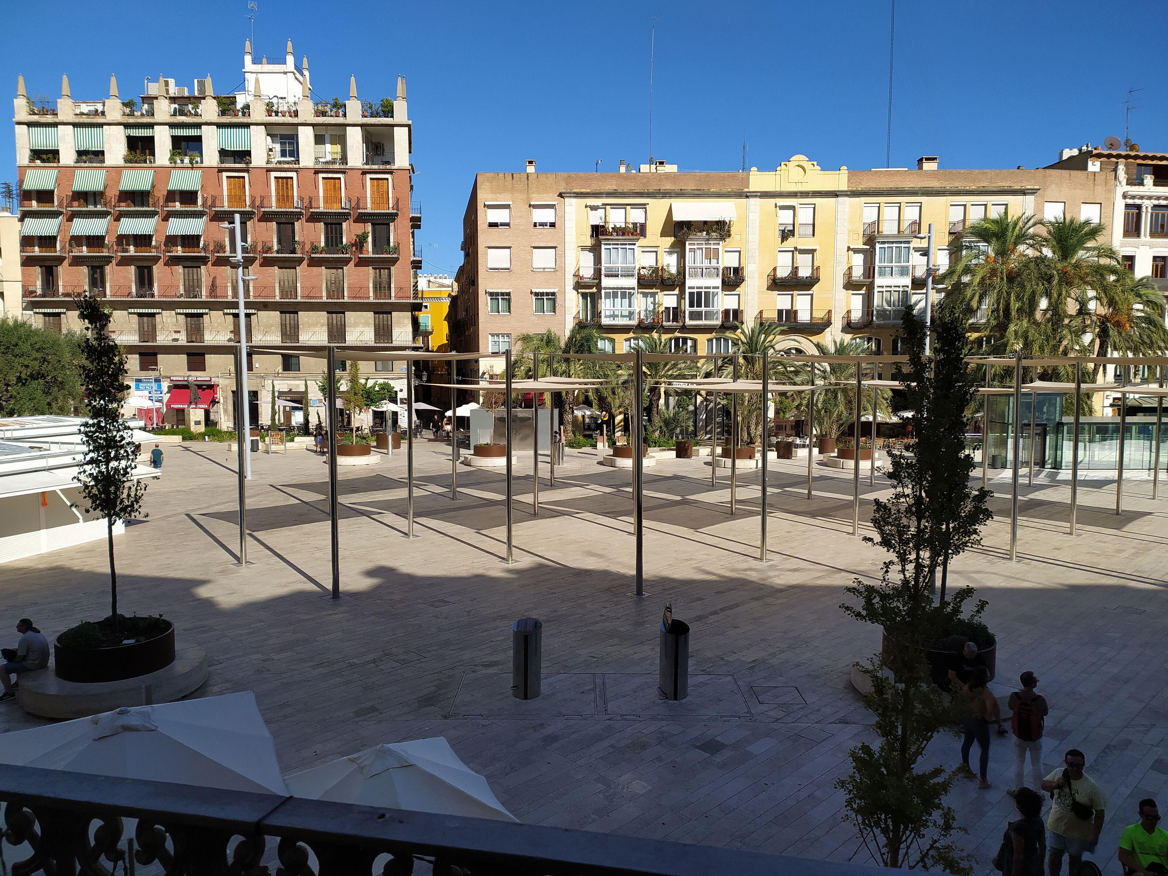 Flats Friends Plaza De La Reina — Photos 2